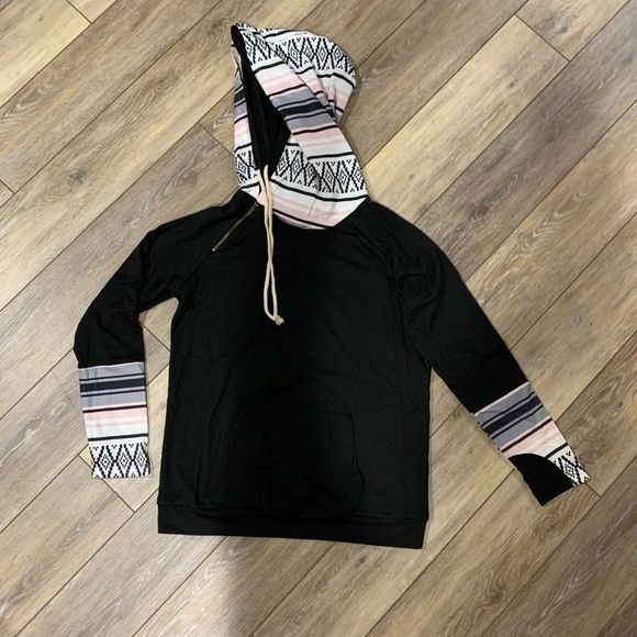 Aztec - Thumb hole, double hood, long sleeve hoodie - Picture 4 of 7